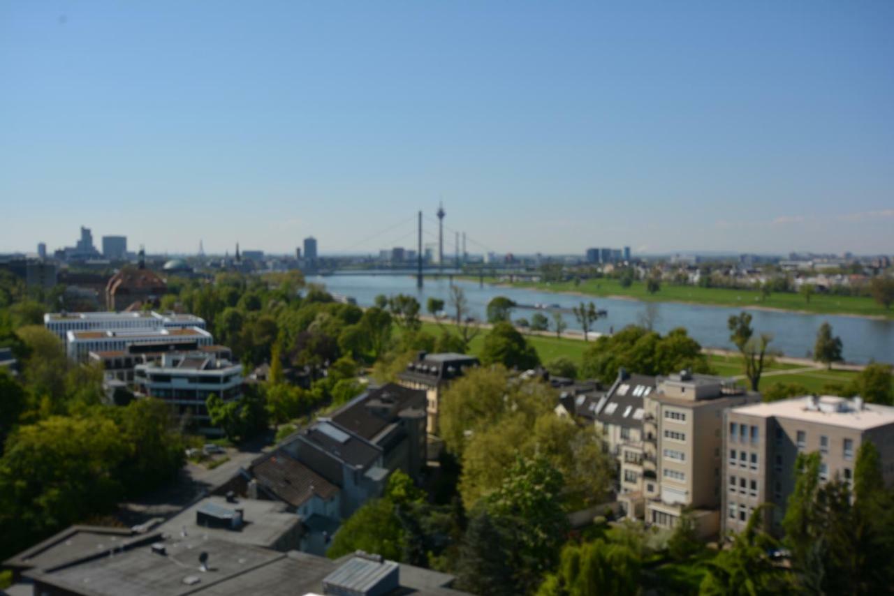 Luxury Apartment In Duesseldorf Near Trade Fair エクステリア 写真